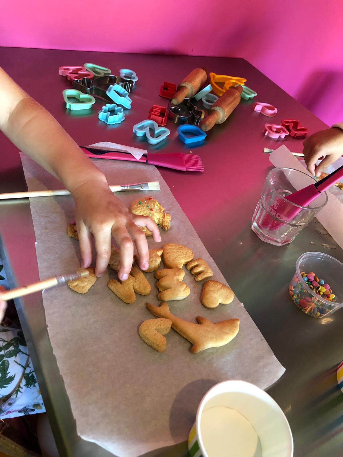 restaurant-feefa-kinderen-koekjes-bakken-1